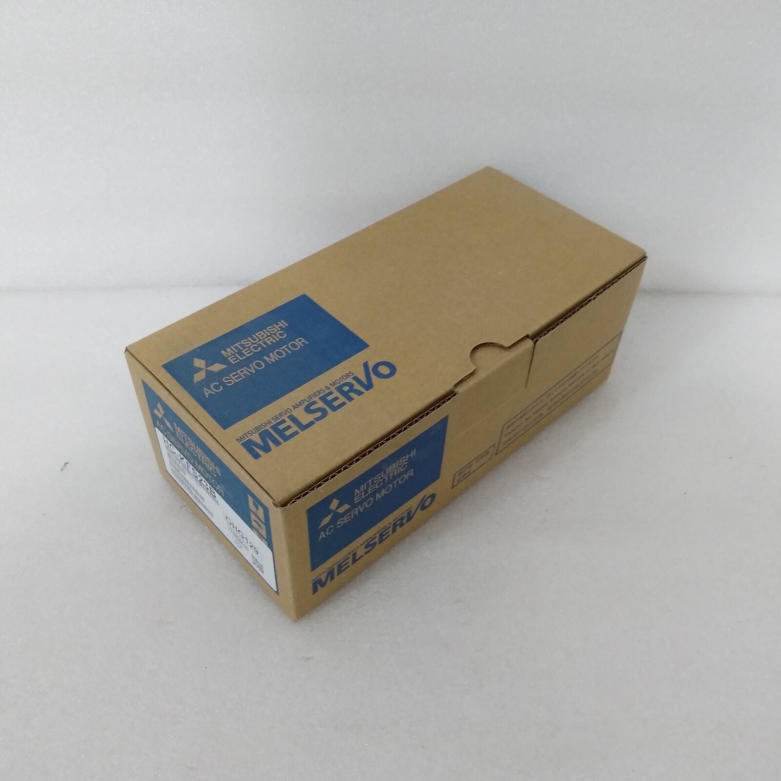 MITSUBISHI SERVO MOTOR Model: HC-KFS23B, 24-Hour Service Warranty - MITSUBISHI
