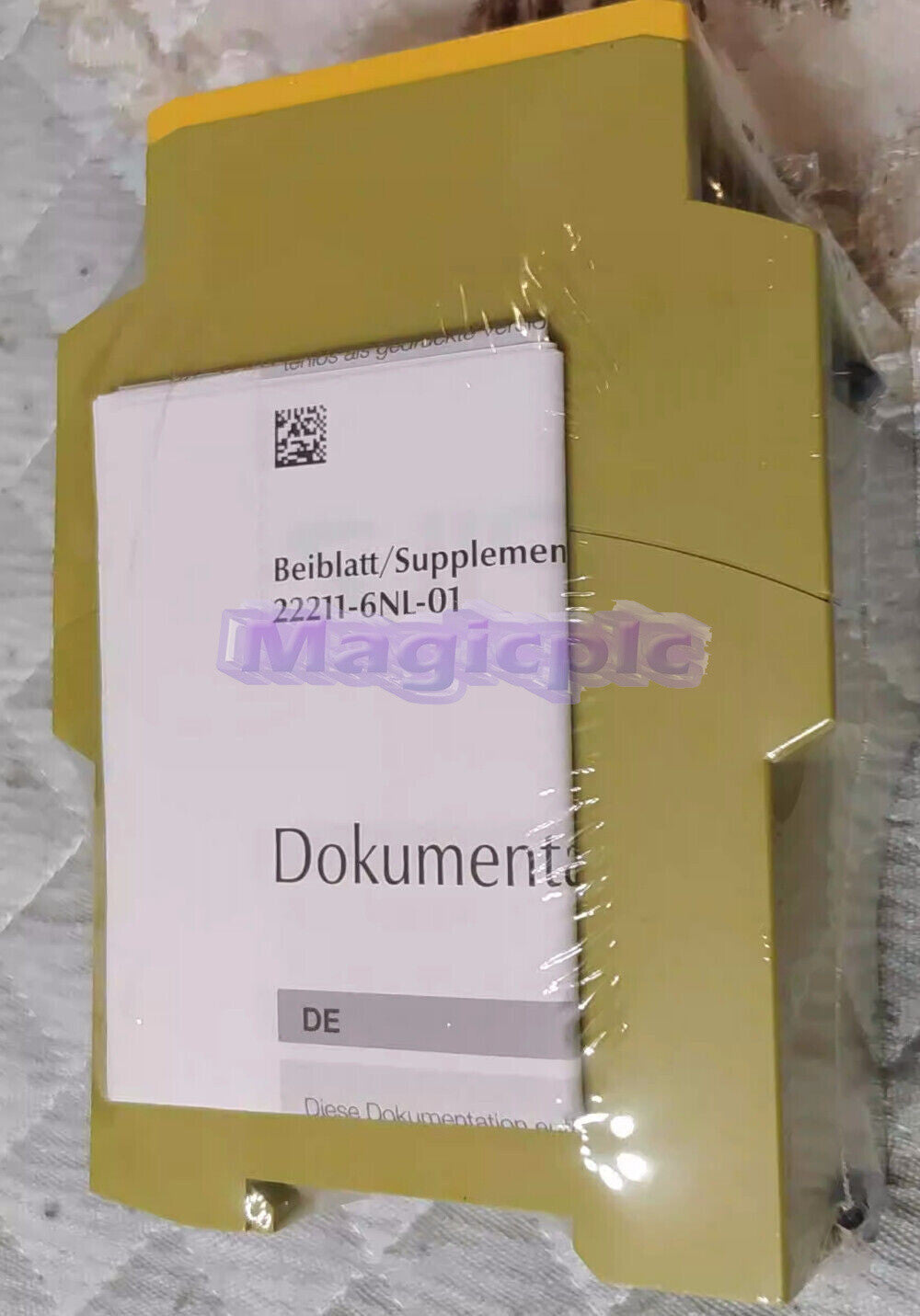 new PILZ PNOZ XV3 3 24VDC t Safety Relay 774542 (1PCS)