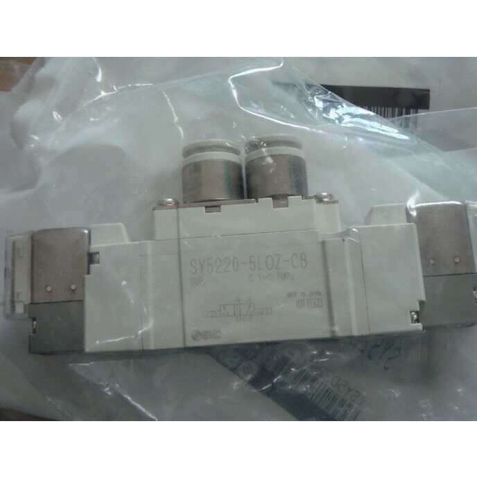 1PCS SMC SY5220-5LOZ-C8 Solenoid Valve - SMC