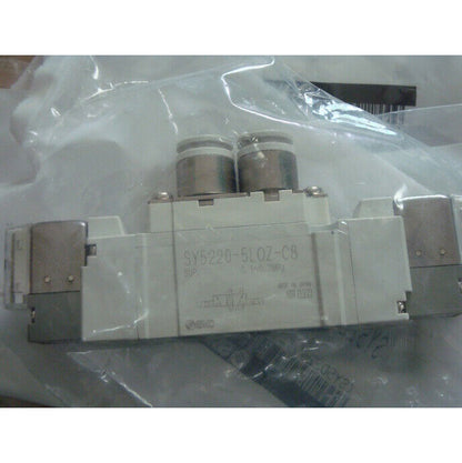 1PCS SMC SY5220-5LOZ-C8 Solenoid Valve - SMC