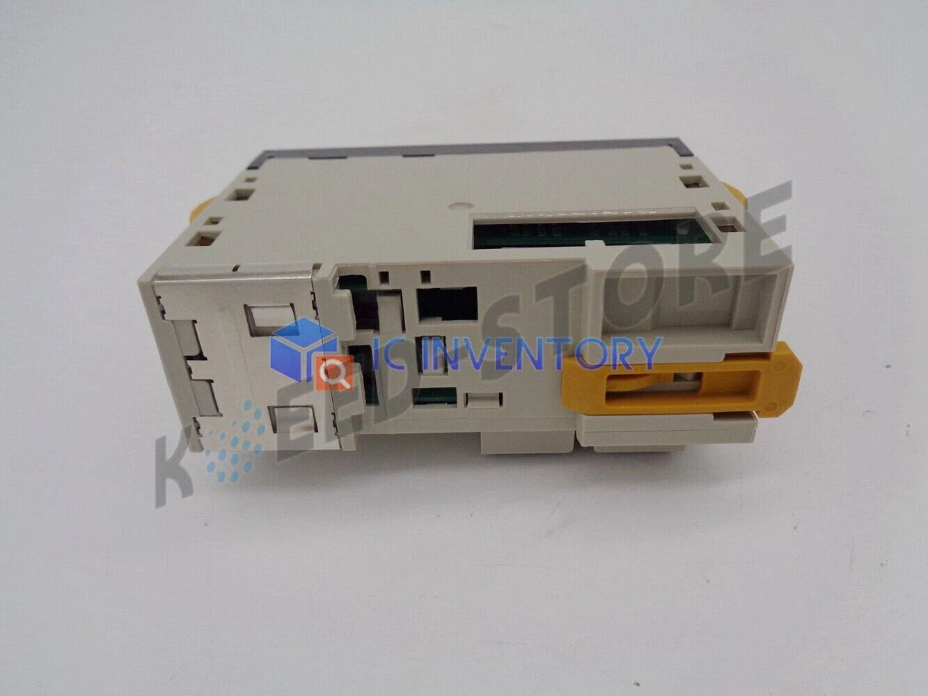 1PCS OMRON PLC CJ1W-OD263 CJ1WOD263