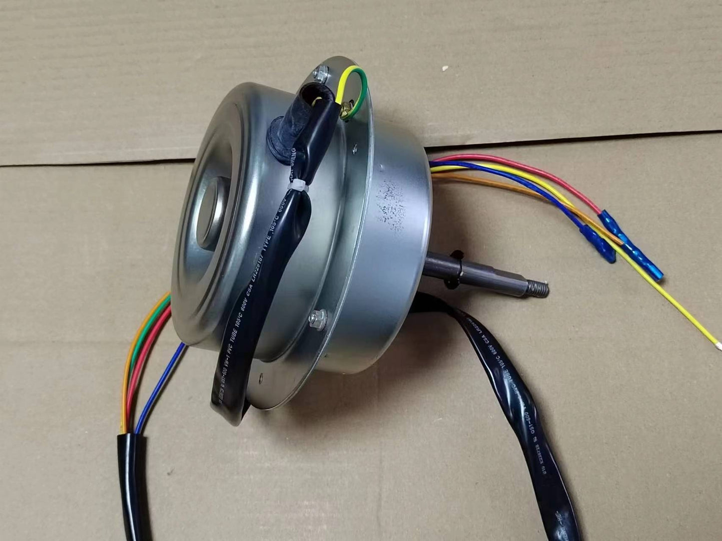 new 1Pcs YDK-60A-6C is suitable for fan motor 60W reverse 220-240V