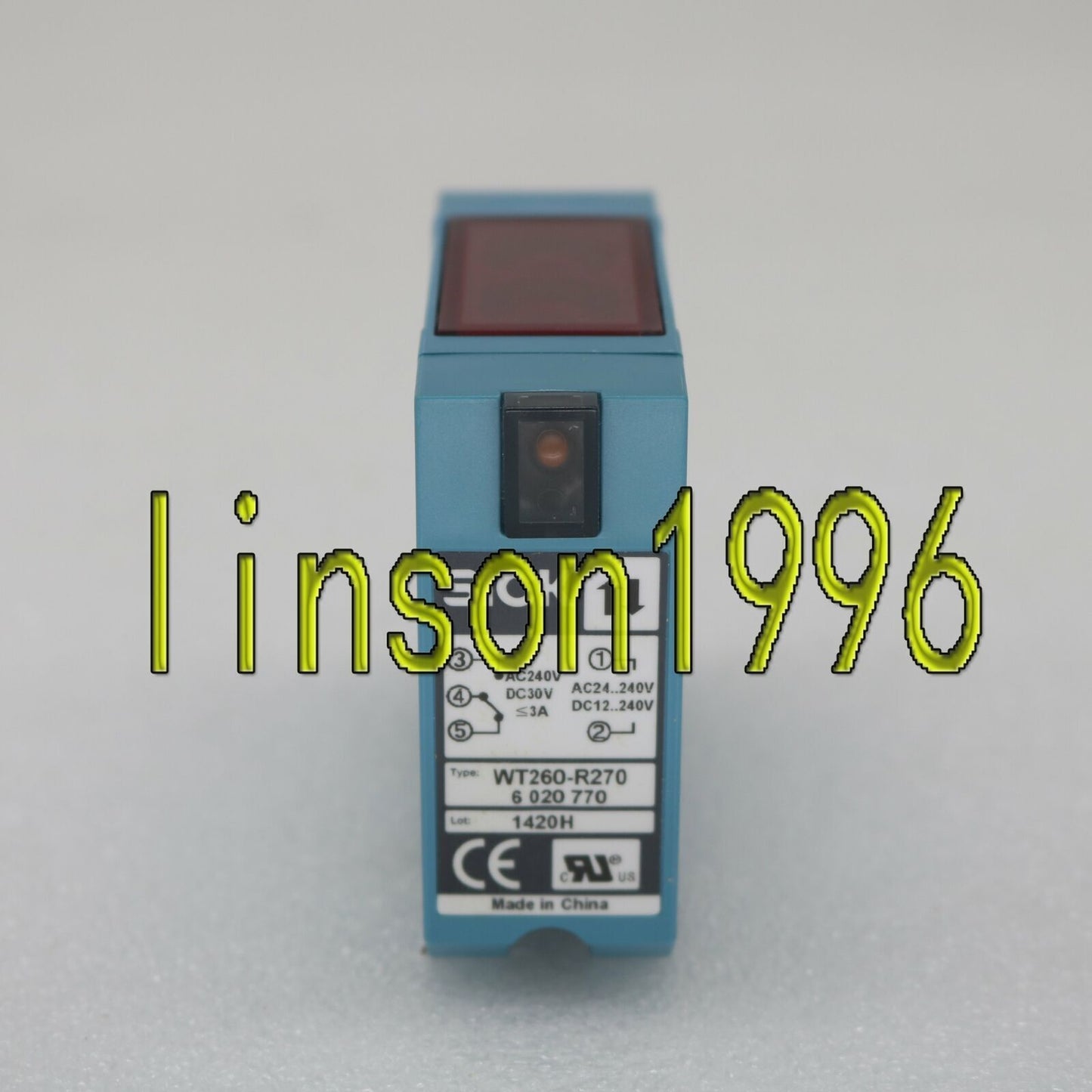 new SICK WT260-R270 Photoelectric Switch Sensor - SICK