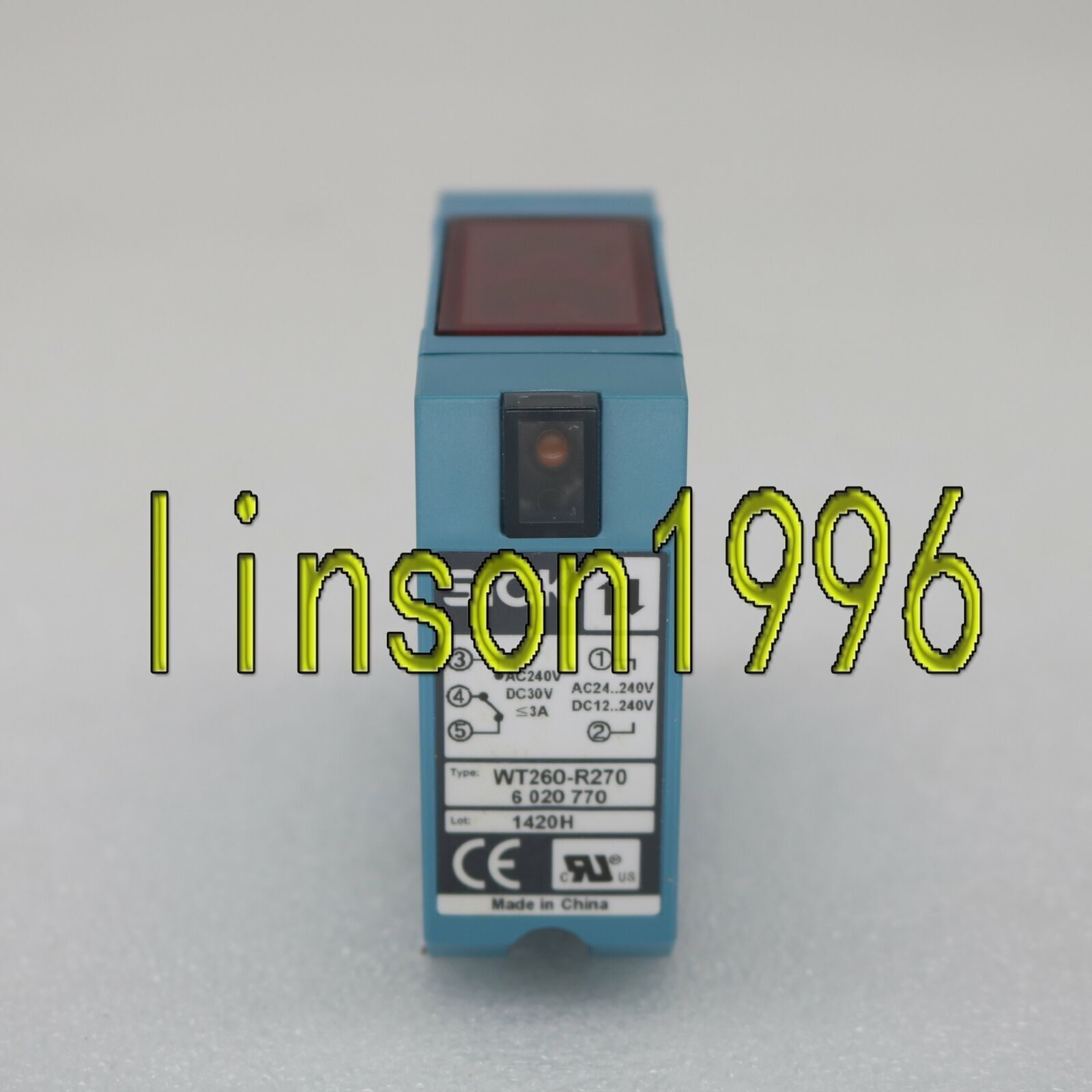 new SICK WT260-R270 Photoelectric Switch Sensor - SICK