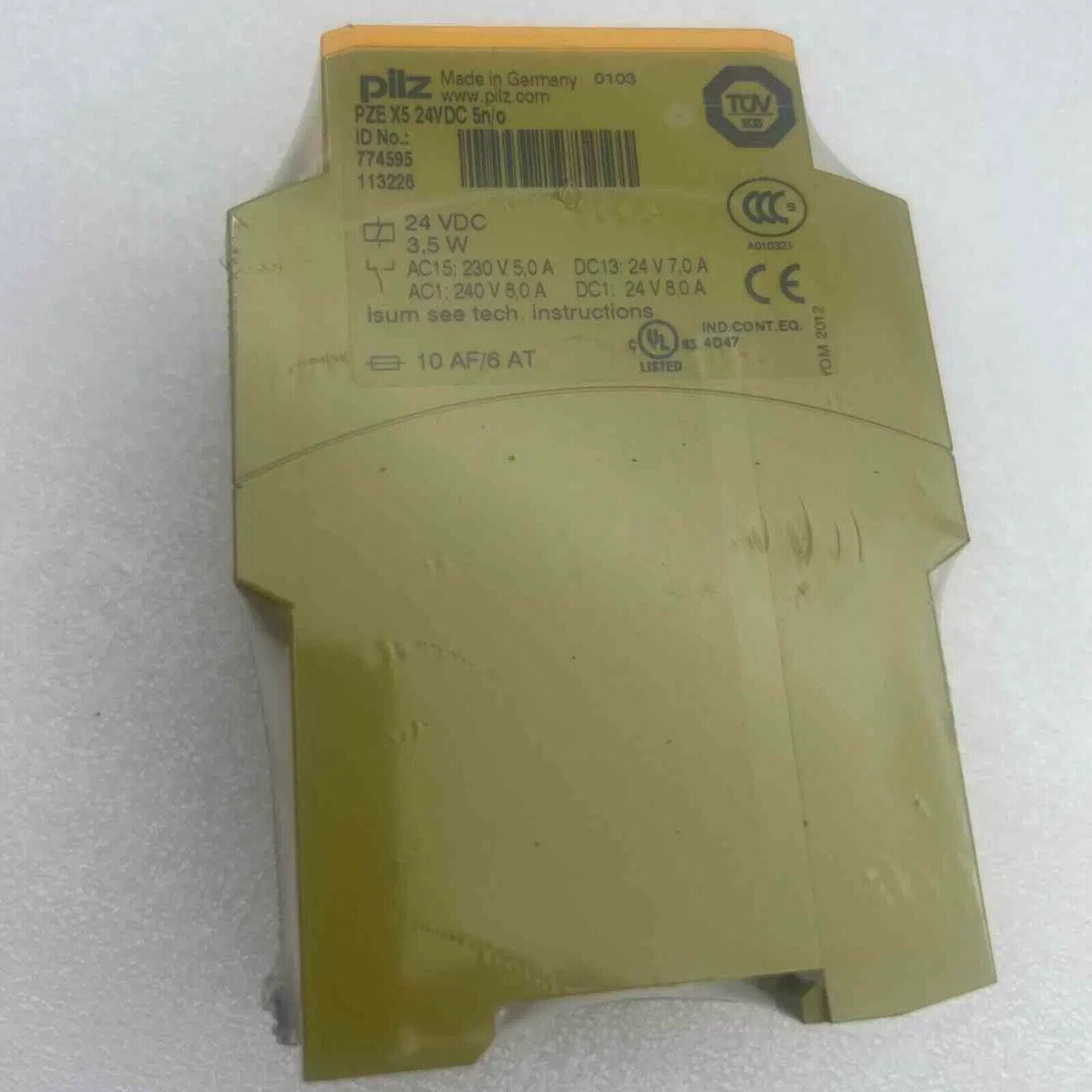 new one Pilz 774595 PZE X5 Safety Relay 24VDC Ship - PILZ