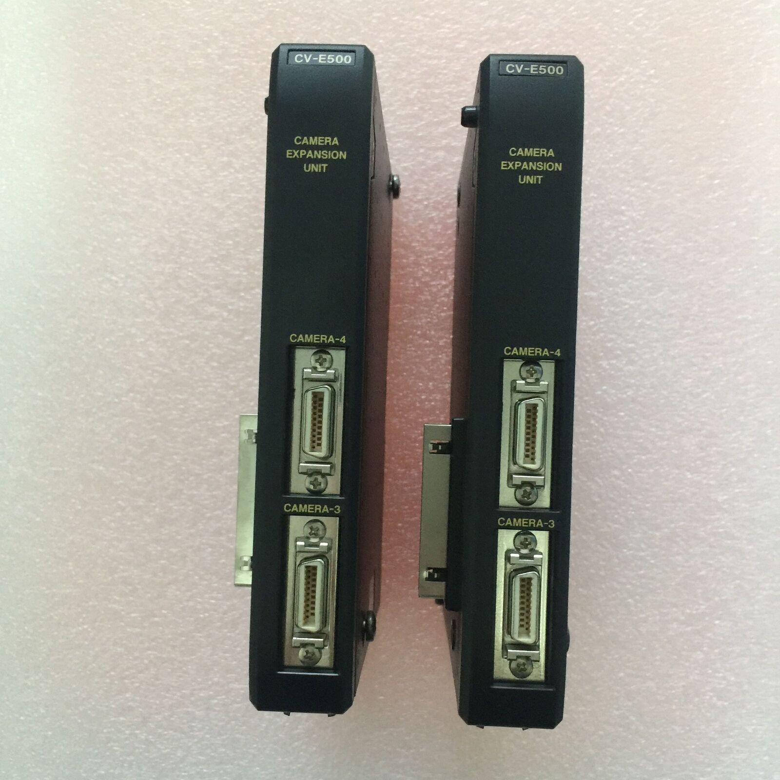 Used ONE KEYENCE CV-E500 Vision System Extension Unit - ONE KEYENCE