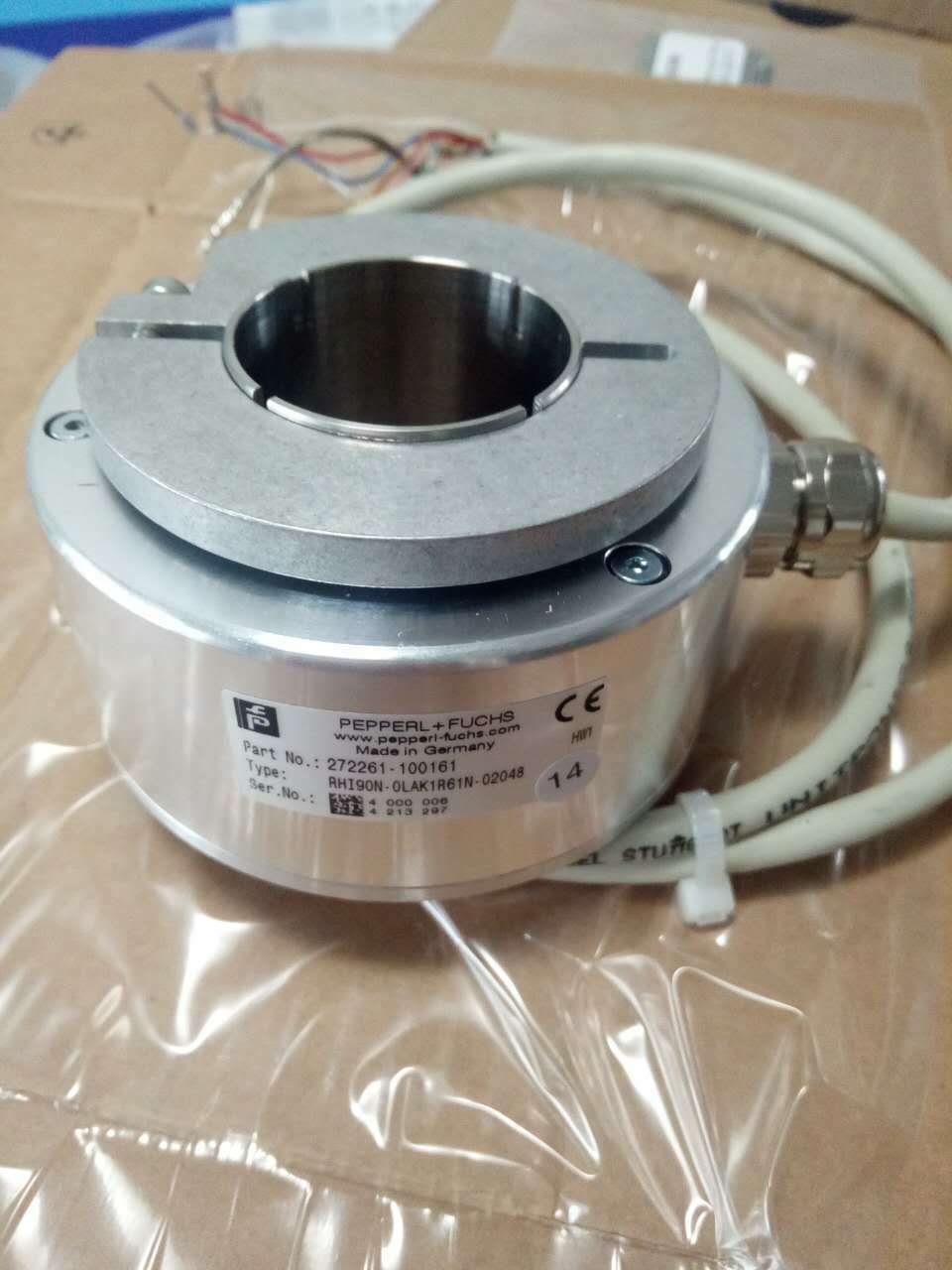 New One for Pepperl+Fuchs RHI90N-02048 - PEPPERL+FUCHS