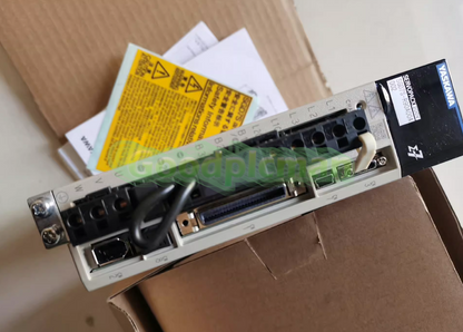 Yaskawa SGD7S-R90A00A002 AC Servo Drive Free fast shipping