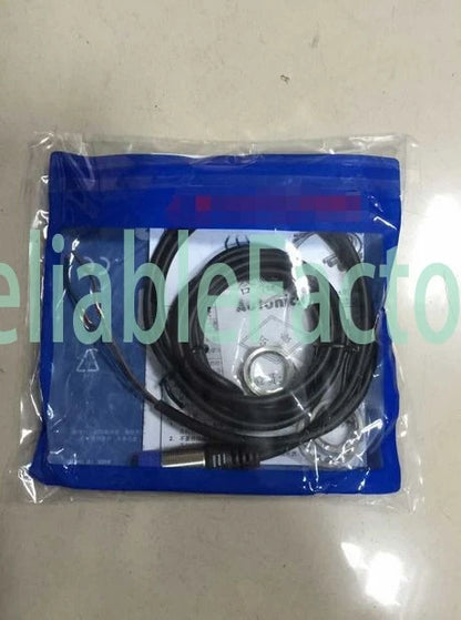 PRD18-14DN PRD18 14DN IN BAG AUTONICS Proximity Sensor free shipping