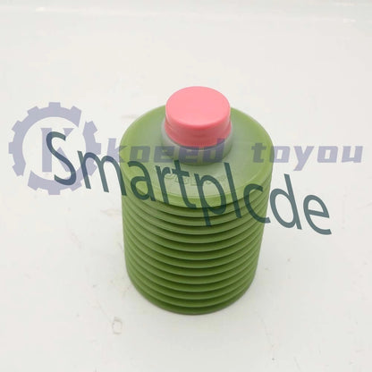1Pcs injection molding machine NS-1-7 grease NS1-7 700CC Free shipping