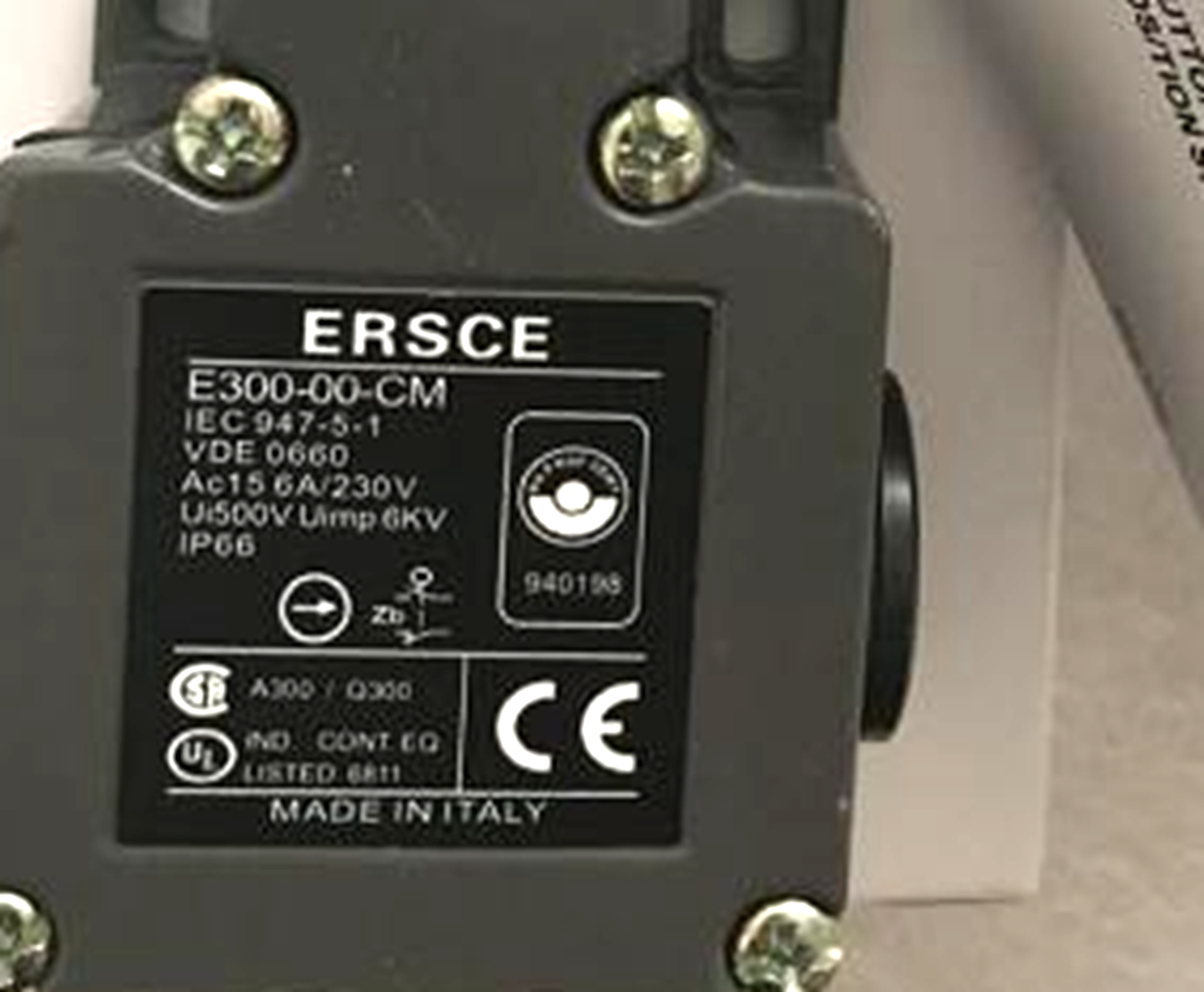 ERSCE E300-00-CM Limit Switch AC 15A/230V - ERSCE