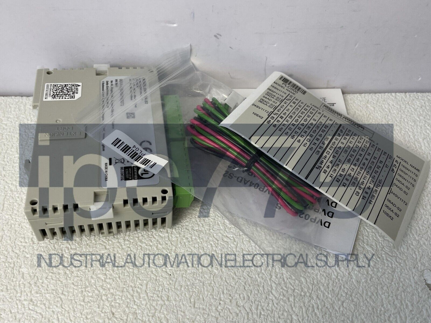 IN-BOX DELTA PLC DVP06XA-S2 - DELTA PLC