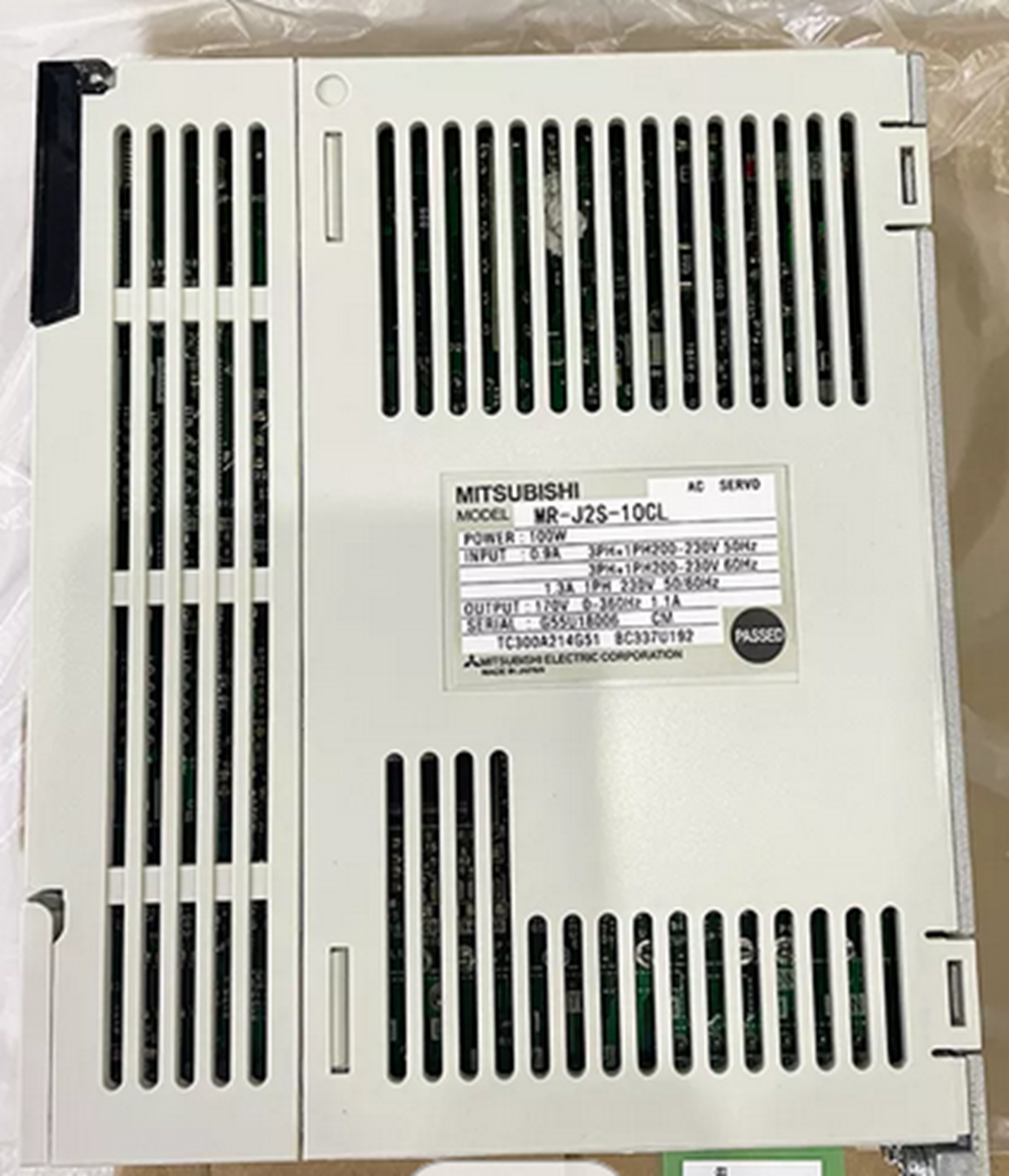 MITSUBISHI MR-J2S-10CL SERVO DRIVE - MITSUBISHI