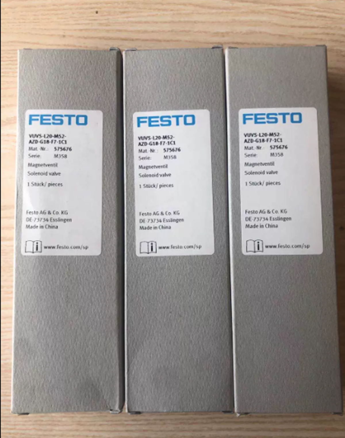 FESTO VUVS-L20-M52-AZD-G18-F7-1C1 Air Solenoid Valve FESTO