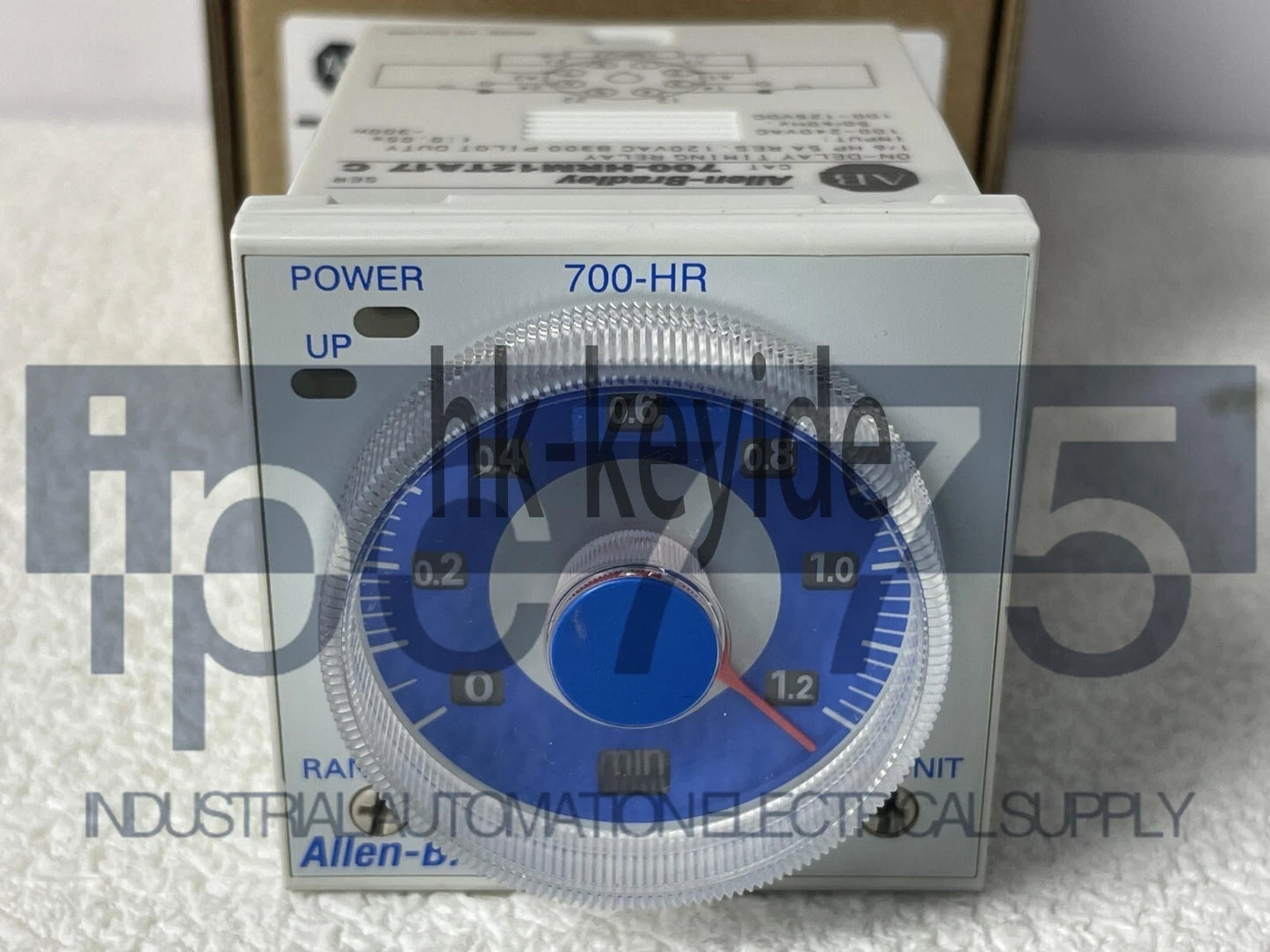 700HRM12TA17C Multi period time relay 700-HRM12TA17C 8-PIN Fast delivery