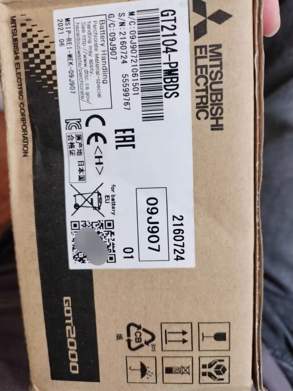1PC Mitsubishi GT2104-PMBDS GT2104PMBDS In Box
