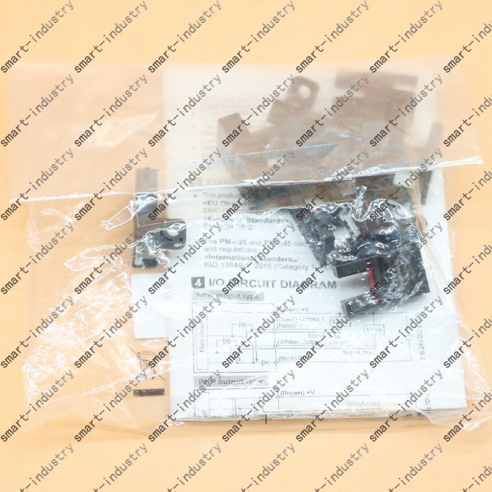 new 10PC/1Bag  For Panasonic PM-F65 Photoelectric Switch Fast Delivery