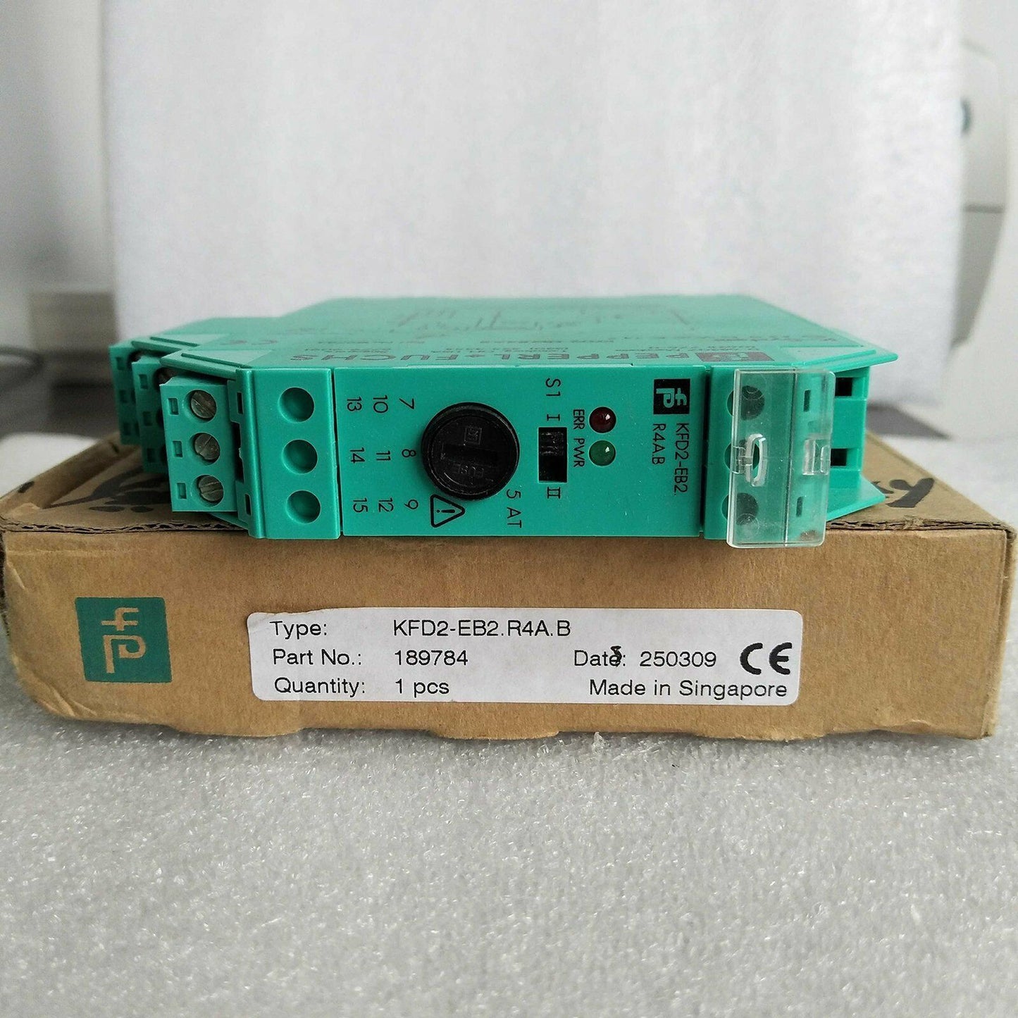 new Pepperl+Fuchs Safety barrier KFD2-EB2 In Box Fast Ship - PEPPERL+FUCHS