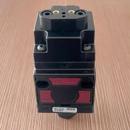 1PC FOR Air supply on/off solenoid valve SV042 PCEM 0422600202 0422600002C