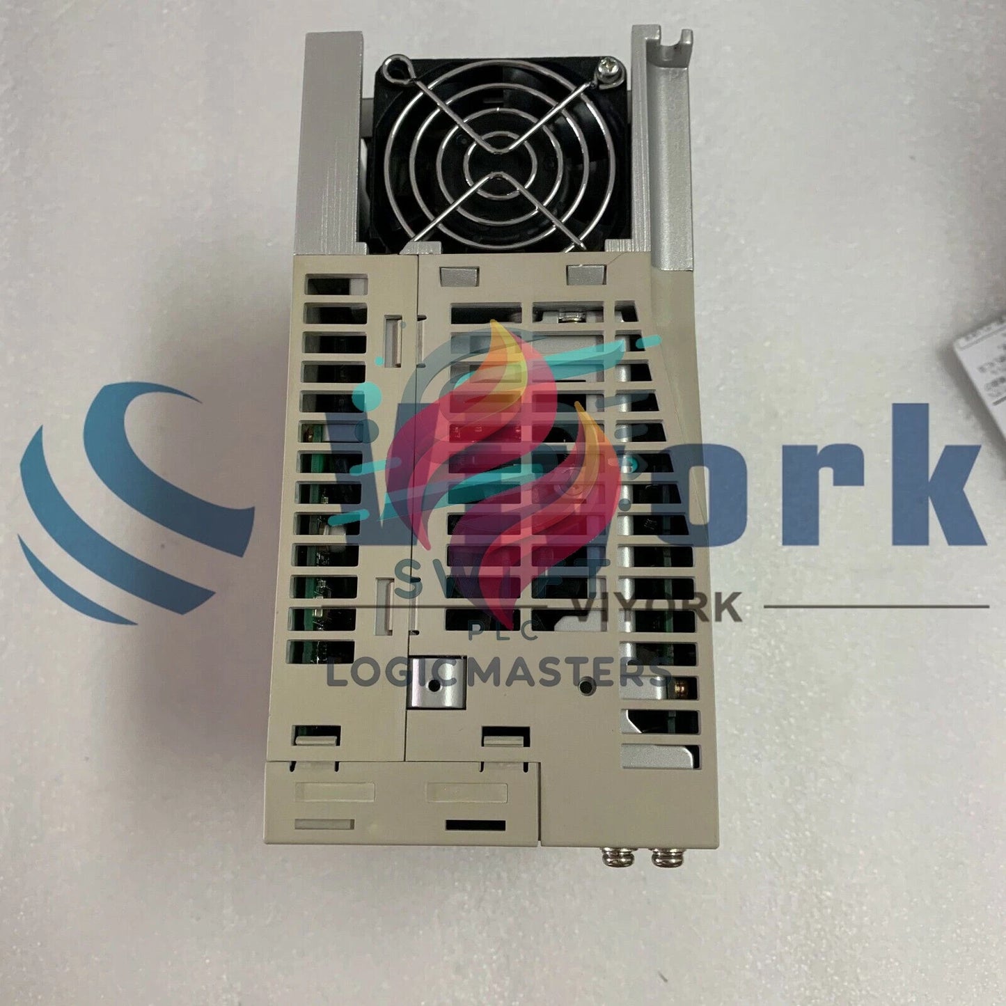 1PCS OMRON R88D-WN15H-ML2 SERVO DRIVE 200V 3PH 1.5KW ML2