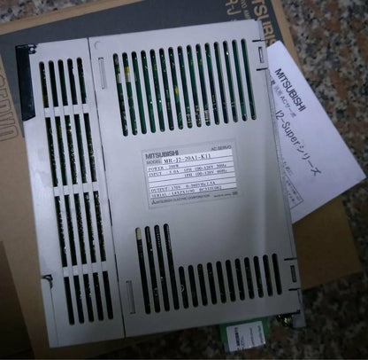Mitsubishi Professional SERVO DRIVER MR-J2-20A1-K11 1 Year - MITSUBISHI