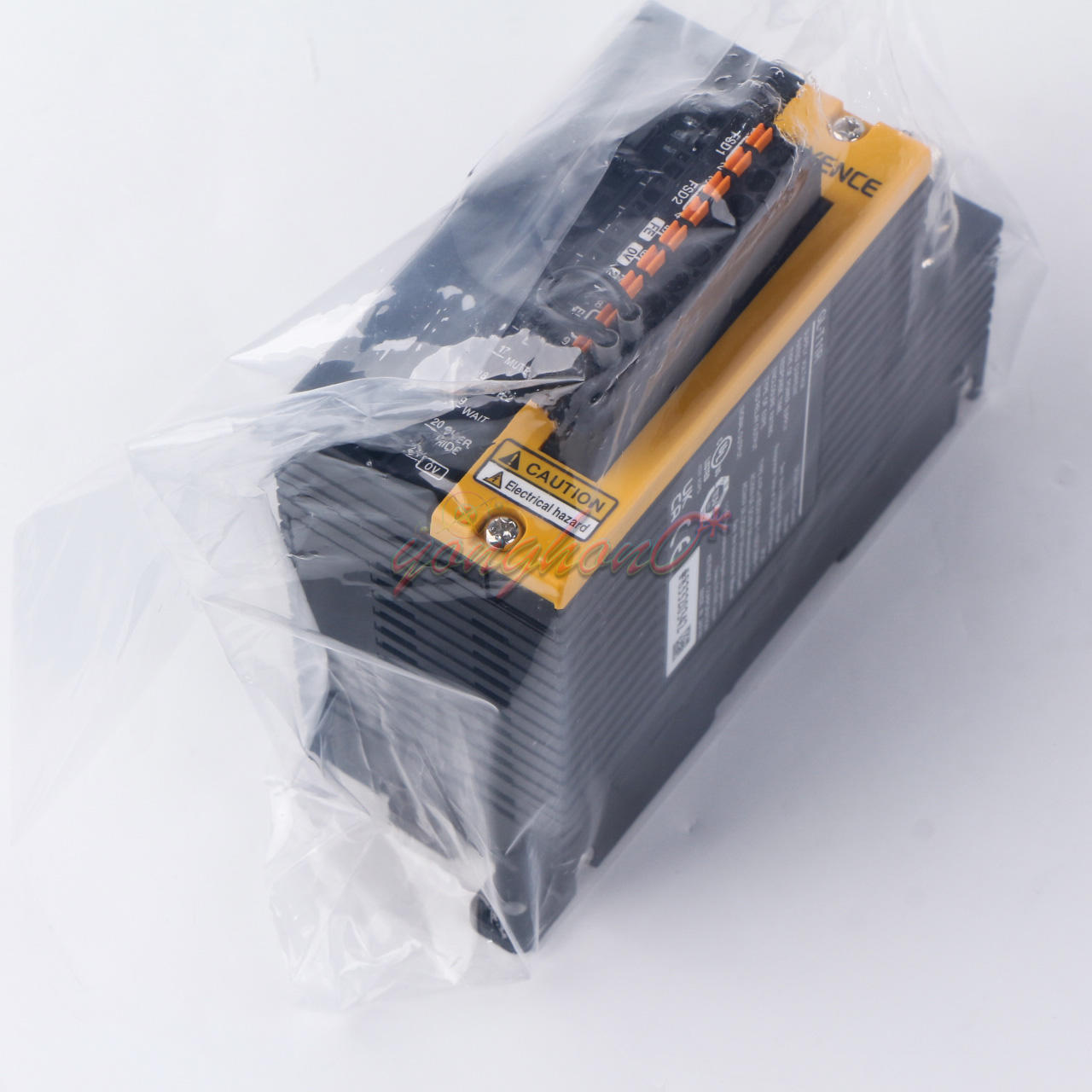 new 1PC KEYENCE GL-T11R SAFETY RELAY TERMINAL GLT11R - KEYENCE