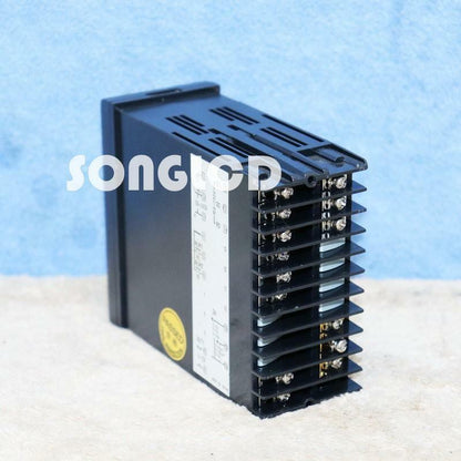 1PCS F400F301-V*CC-NNN-1N - KOEED