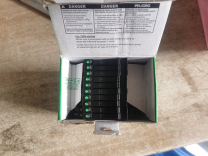 10PCS/1Box  Schneider RSL1PVBU Miniature Relay Sockets In Box