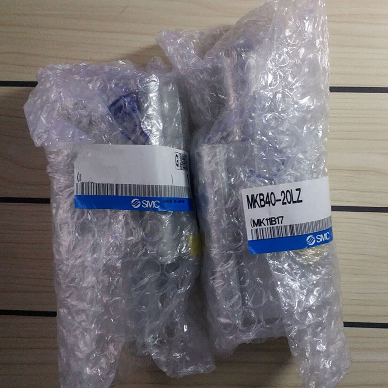 1PC Cycloid Clamping Cylinder MKB40-20LZ - SMC