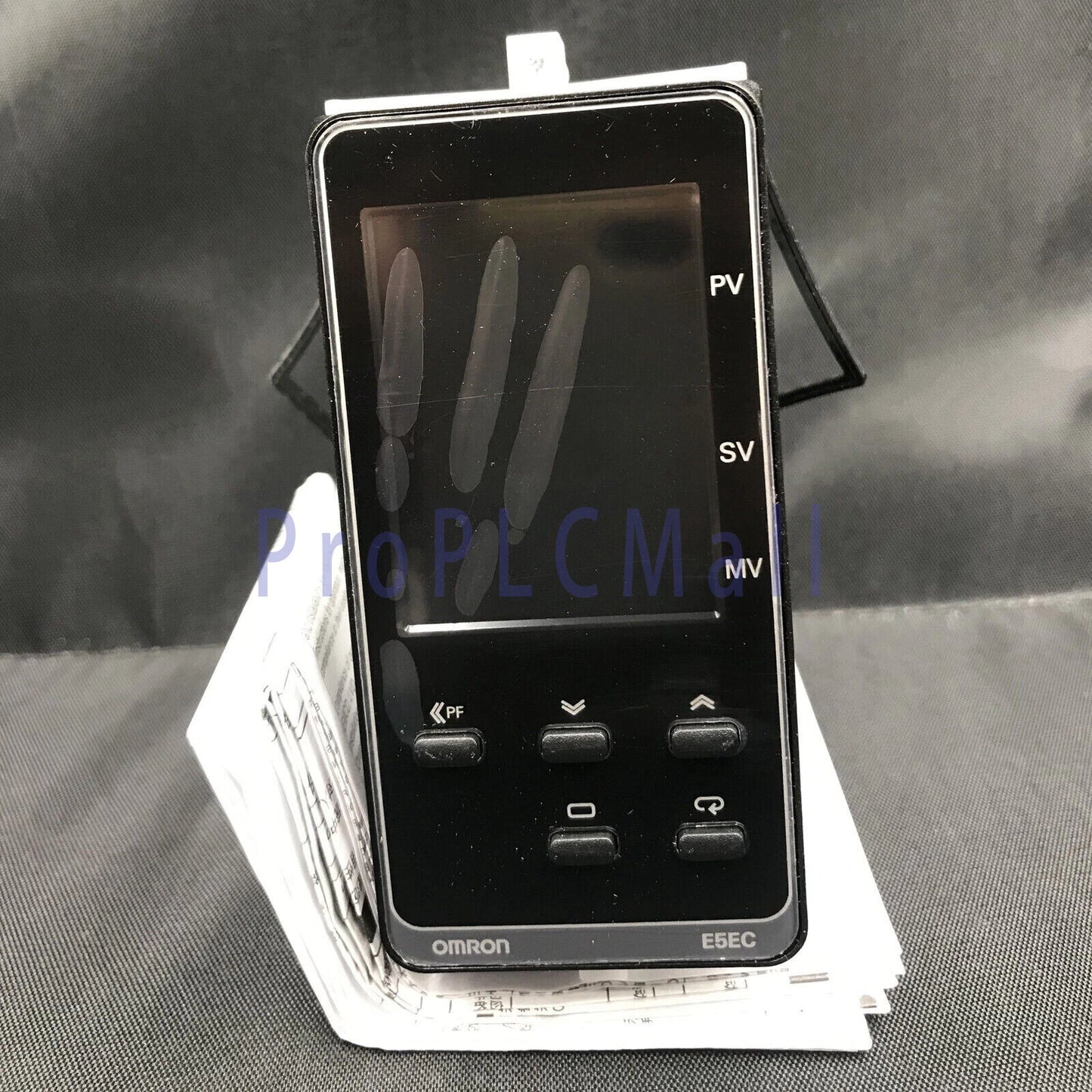 Omron E5EC-CX2ASM-800 Temperature Controller E5ECCX2ASM800 1PCS