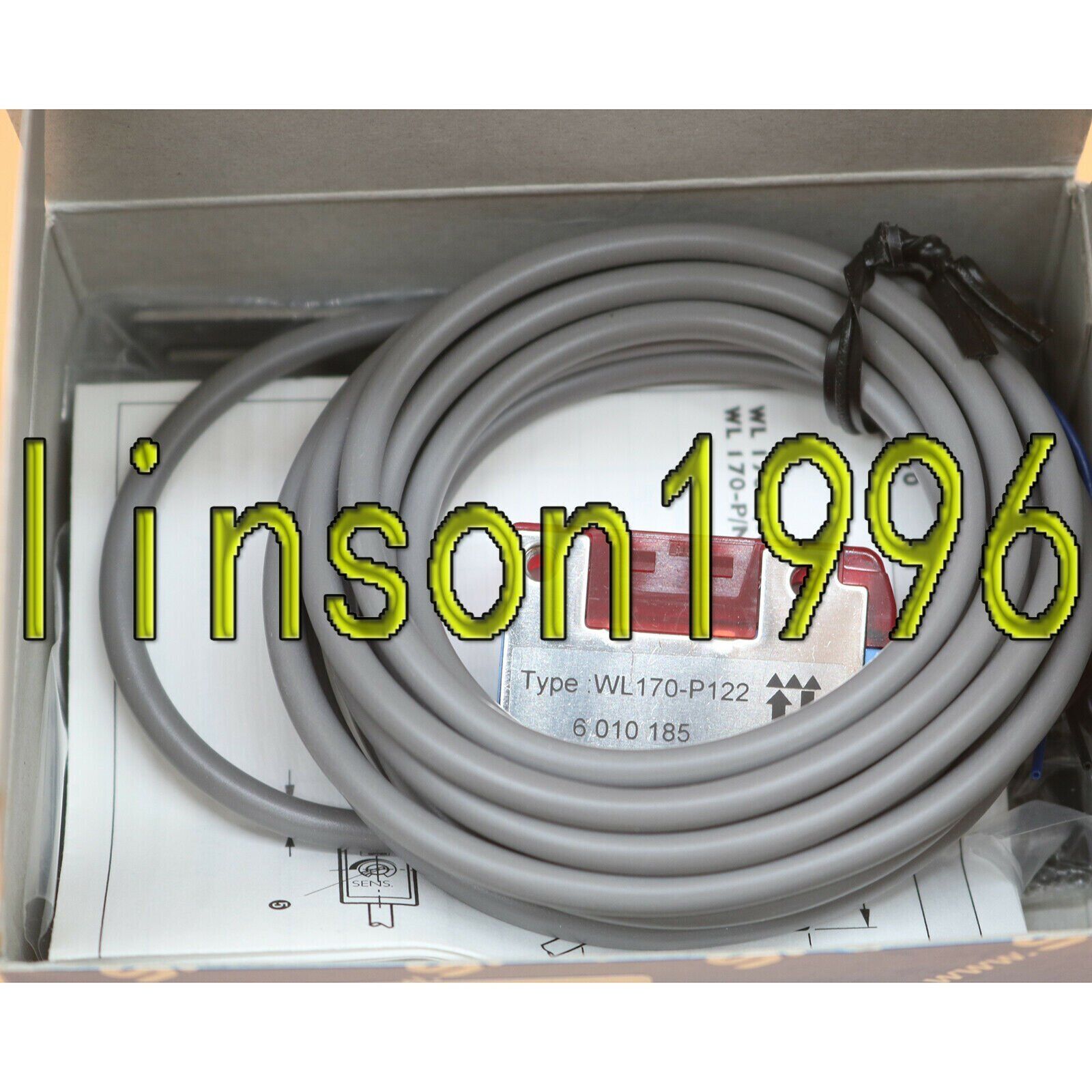 SICK WL170-P122 Photoelectric Switch - SICK