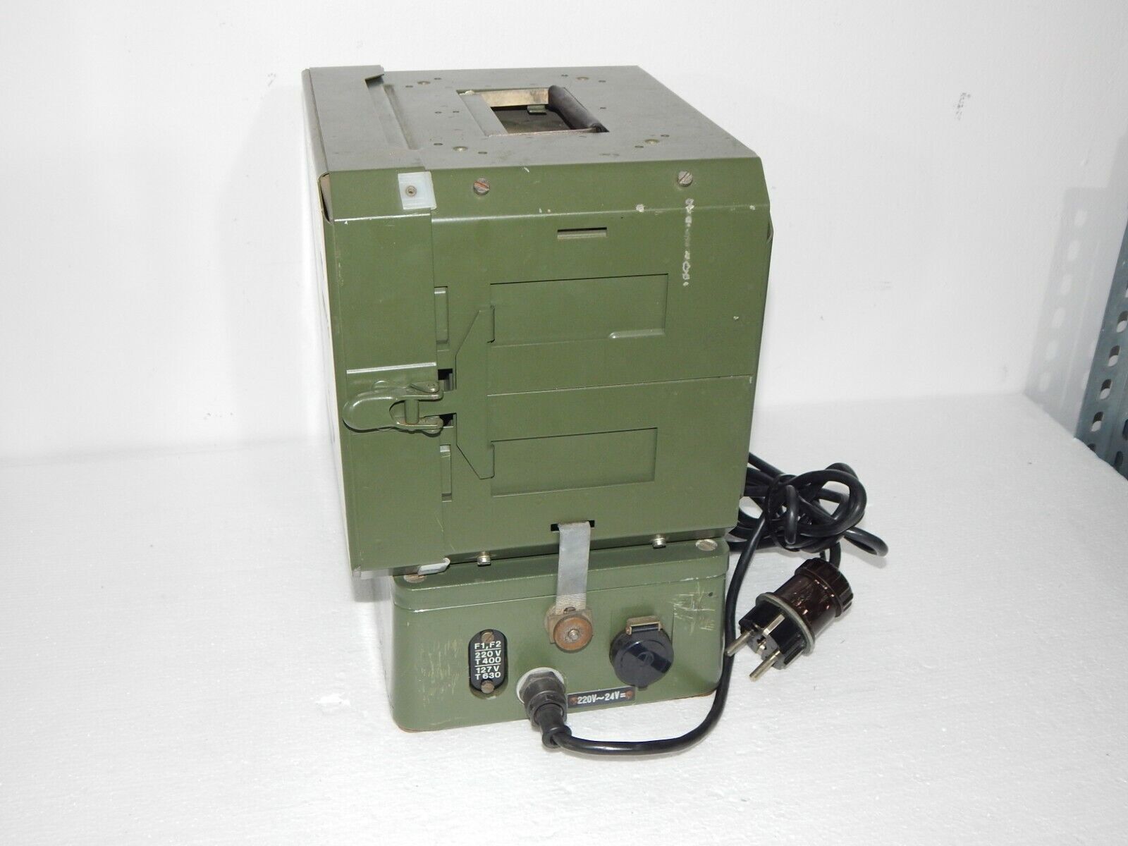 used NVA RDC IIIA dosimeter evaluation device RDC 3A with power supply