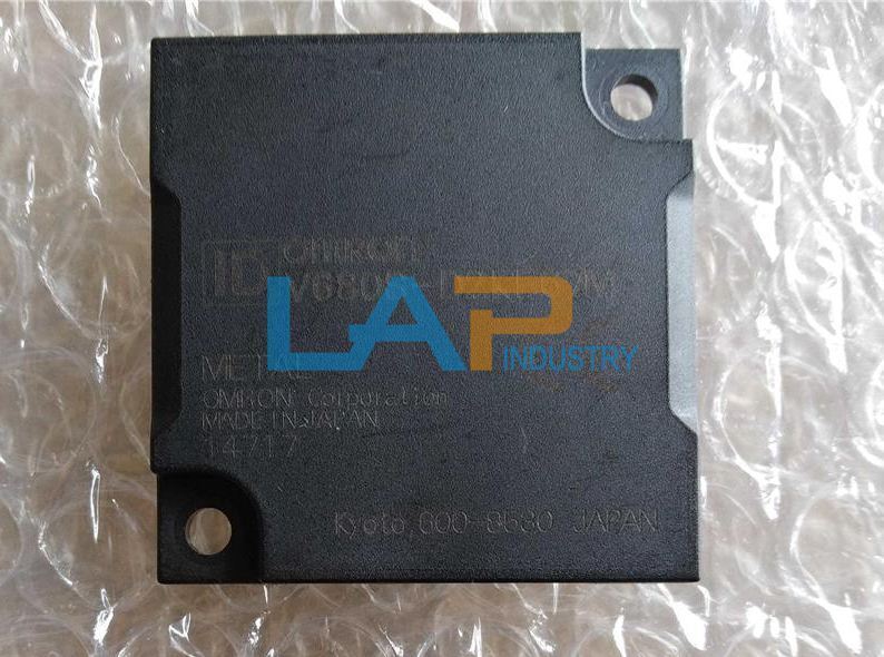 Omron Card Reader V680S-D2KF67M - 1 Piece New Unit - OMRON