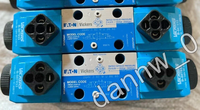 new  Eaton Vickers DG4V-3-6C-M-U-B6-60 solenoid valve