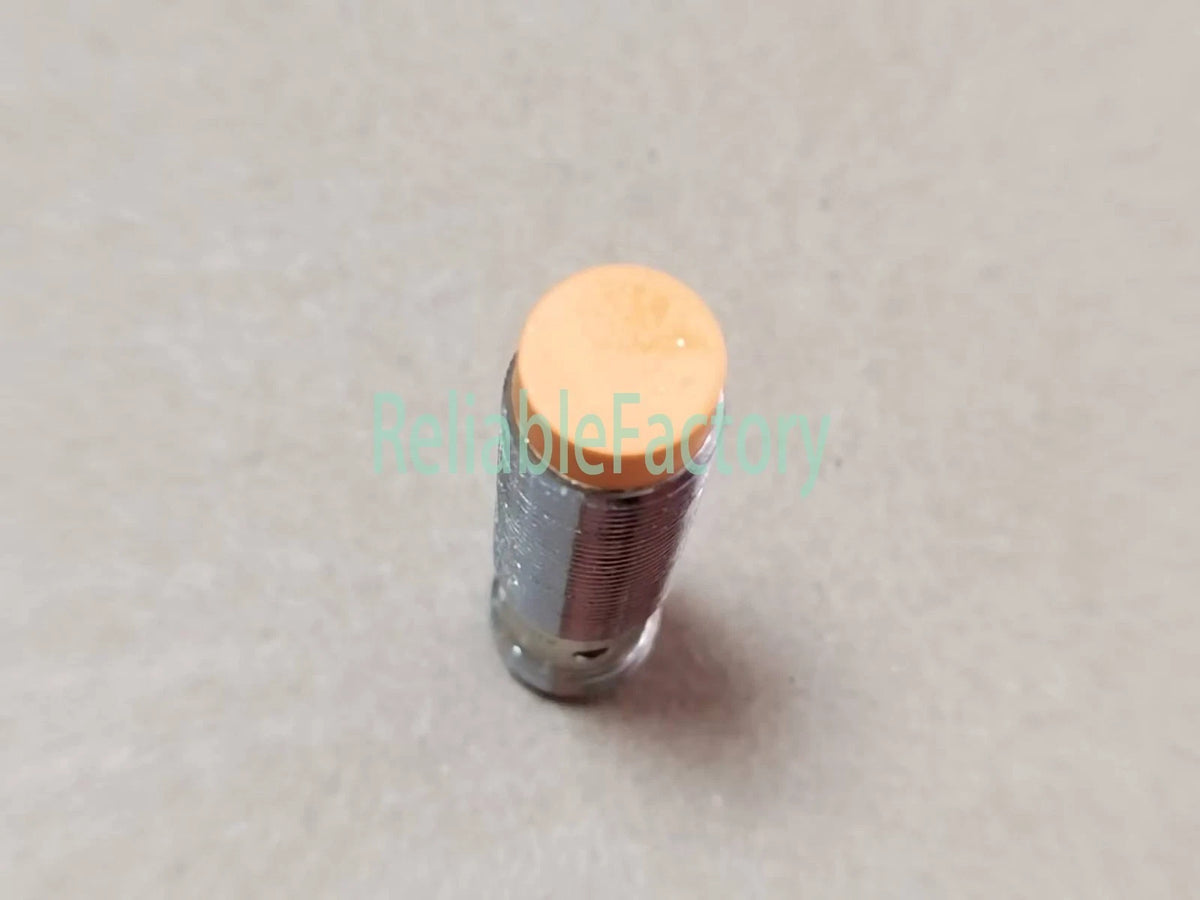 1PC IFM IFS207 IFS 207 Proximity Switch