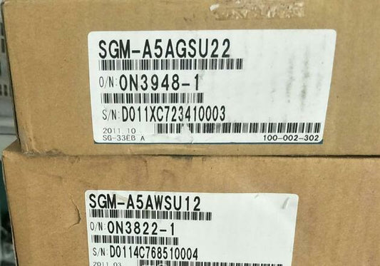 1PC   YASKAWA SERVO MOTOR SGM-A5AWSU12