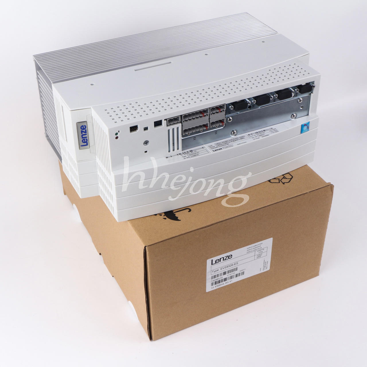 new 1PCS  LENZE Servo Drive Inverter EVS9326-ES EVS9326ES LENZE