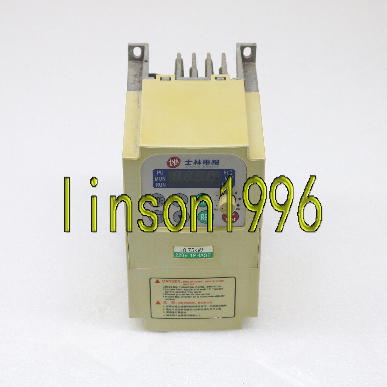 used 1pcs  FOR Shihlin SS-021-0.75K-D Frequency Converter FAST Shihlin