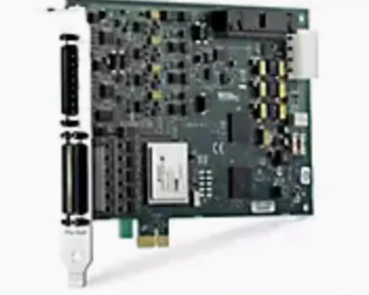 NATIONAL INSTRUMENTS PCI-7813R DAQ Card - NATIONAL INSTRUMENTS