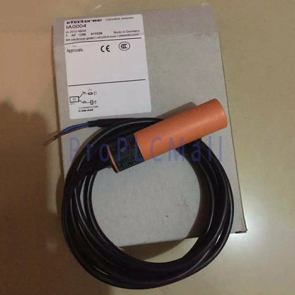 IFM IA0004 IB-2010-ABOA Proximity Switch 1PCS