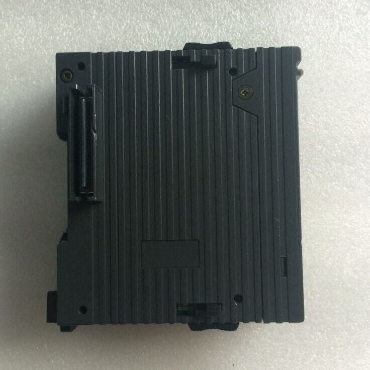 used Keyence KV-LE20 programmable controller module - KEYENCE