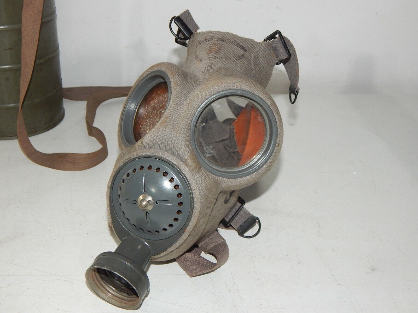 used  KUDRNAC gas mask KM-1a 1938 WW2 WWII koeed