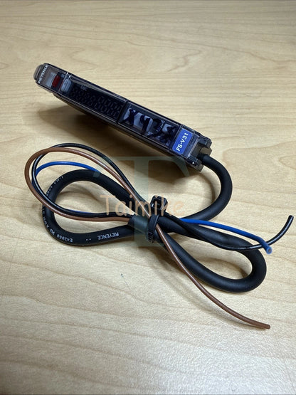 Keyence FS-V31 Digital Fiber Optic Sensor Amplifier