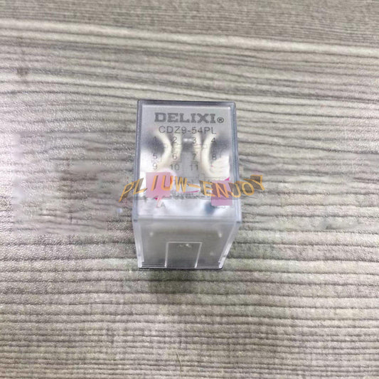 10-PC DELIXI CDZ9-54PL 220V Power Strip - DELIXI