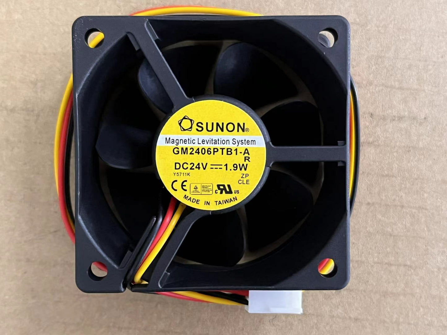 new 1PC SUNON Fan GM2406PTB1-A DC 24V 1.9W 60*60*25MM 3-WIRE