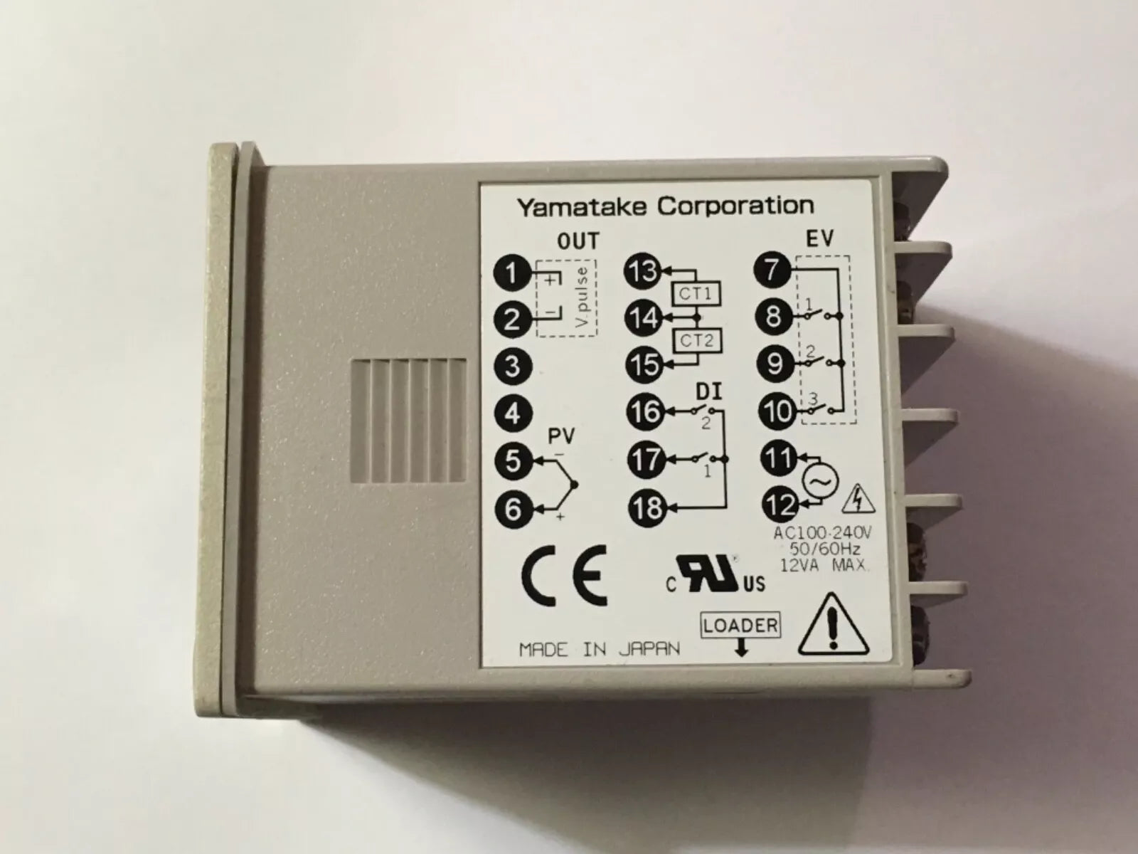 YAMATAKE AZBIL SDC15 Temperature Controller C15MTR0TA0100 - YAMATAKE