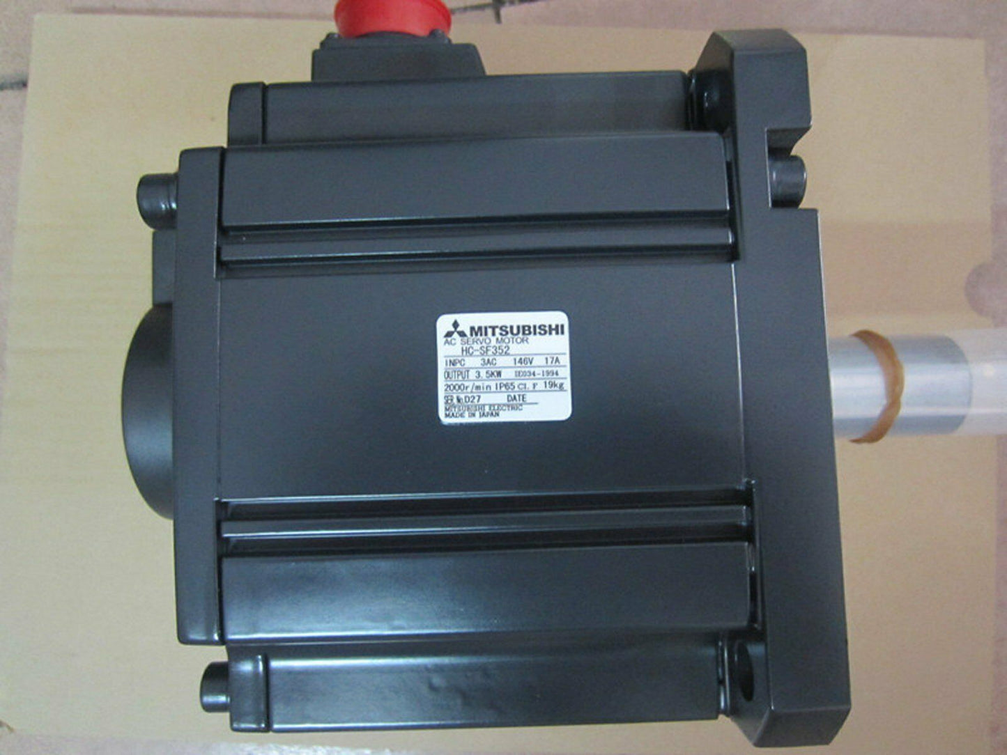 Used Mitsubishi SERVO MOTOR HC-SF352 – Tested & Reliable - MITSUBISHI
