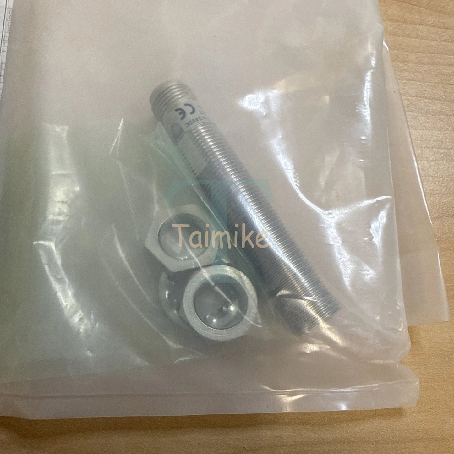 ! OMRON E2E2-X2B1-M1 Inductive Proximity Sensor 4547648309103