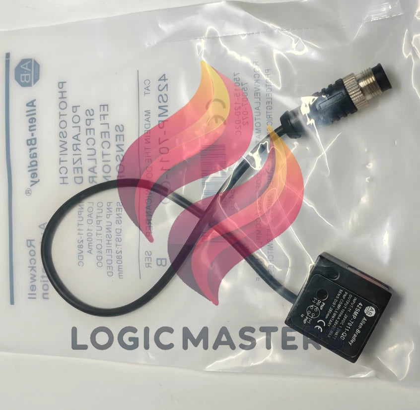 1PC 42SMP-7011-QD sensor Proximity switch Fast
