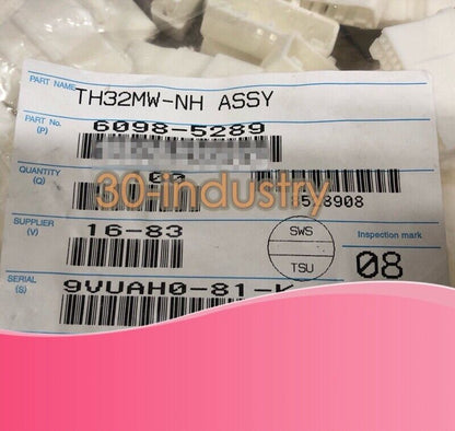 100pcs NEW Connector 6098-5289 for Versatile Applications - OMRON